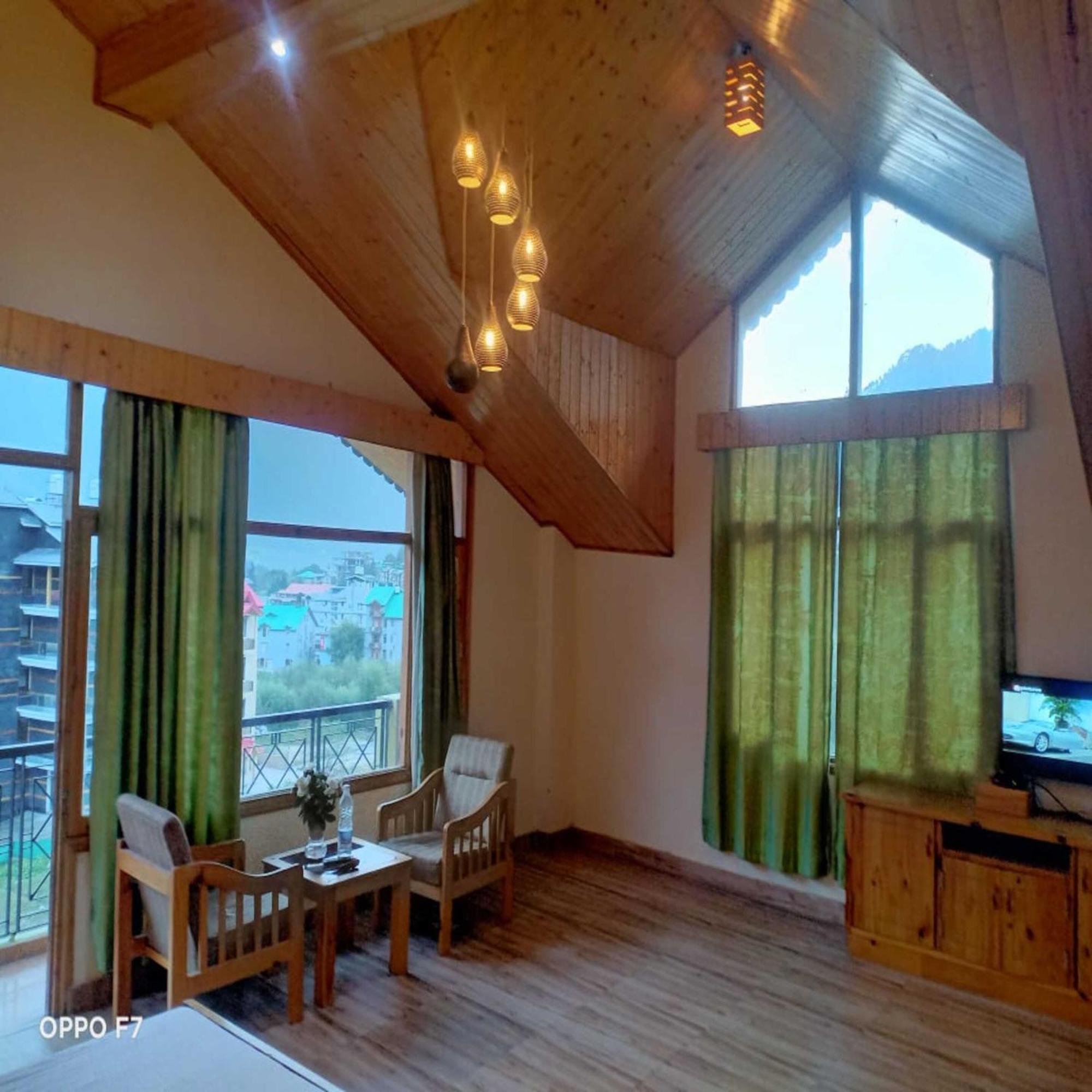 Hotel Jamla Inn Манали Экстерьер фото
