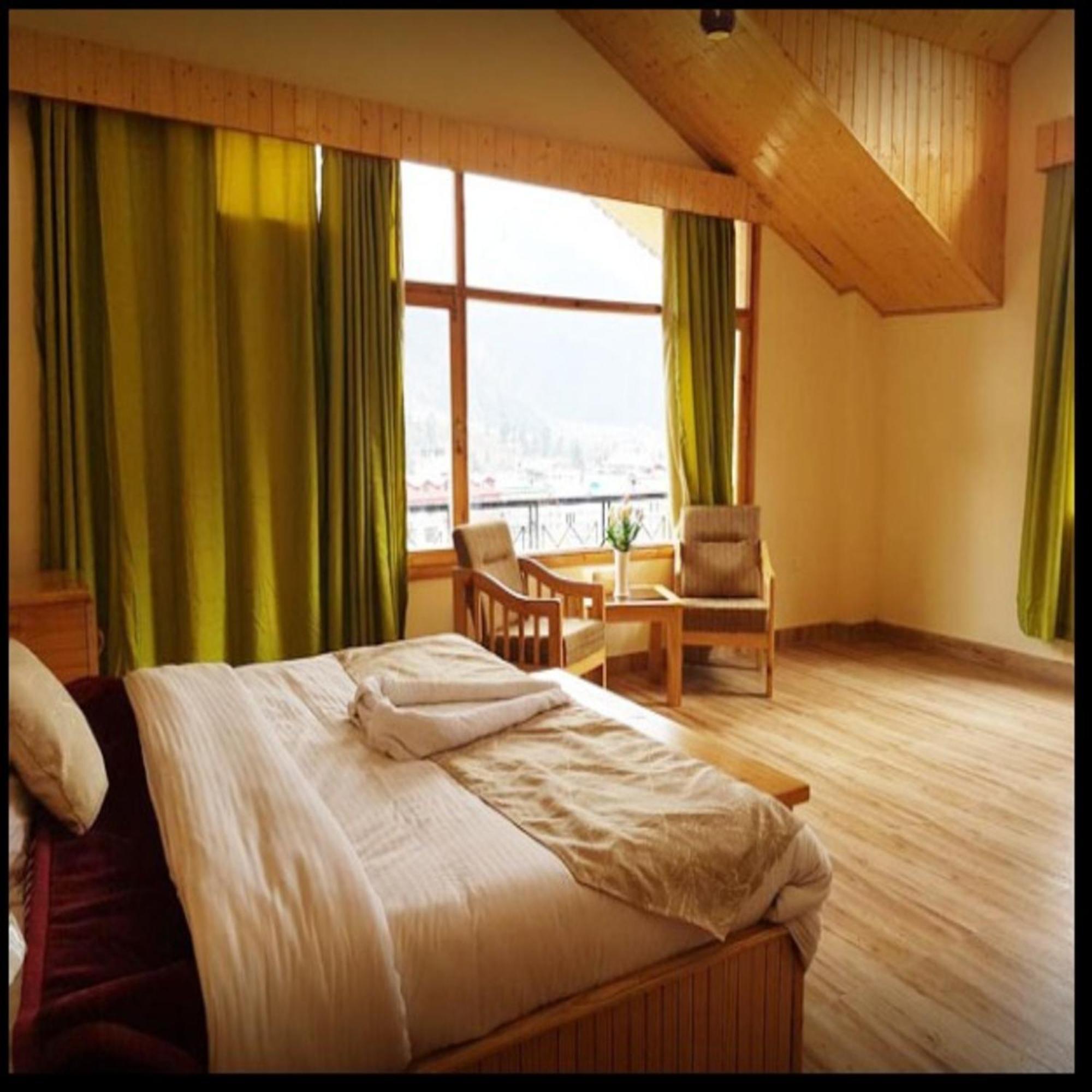 Hotel Jamla Inn Манали Экстерьер фото