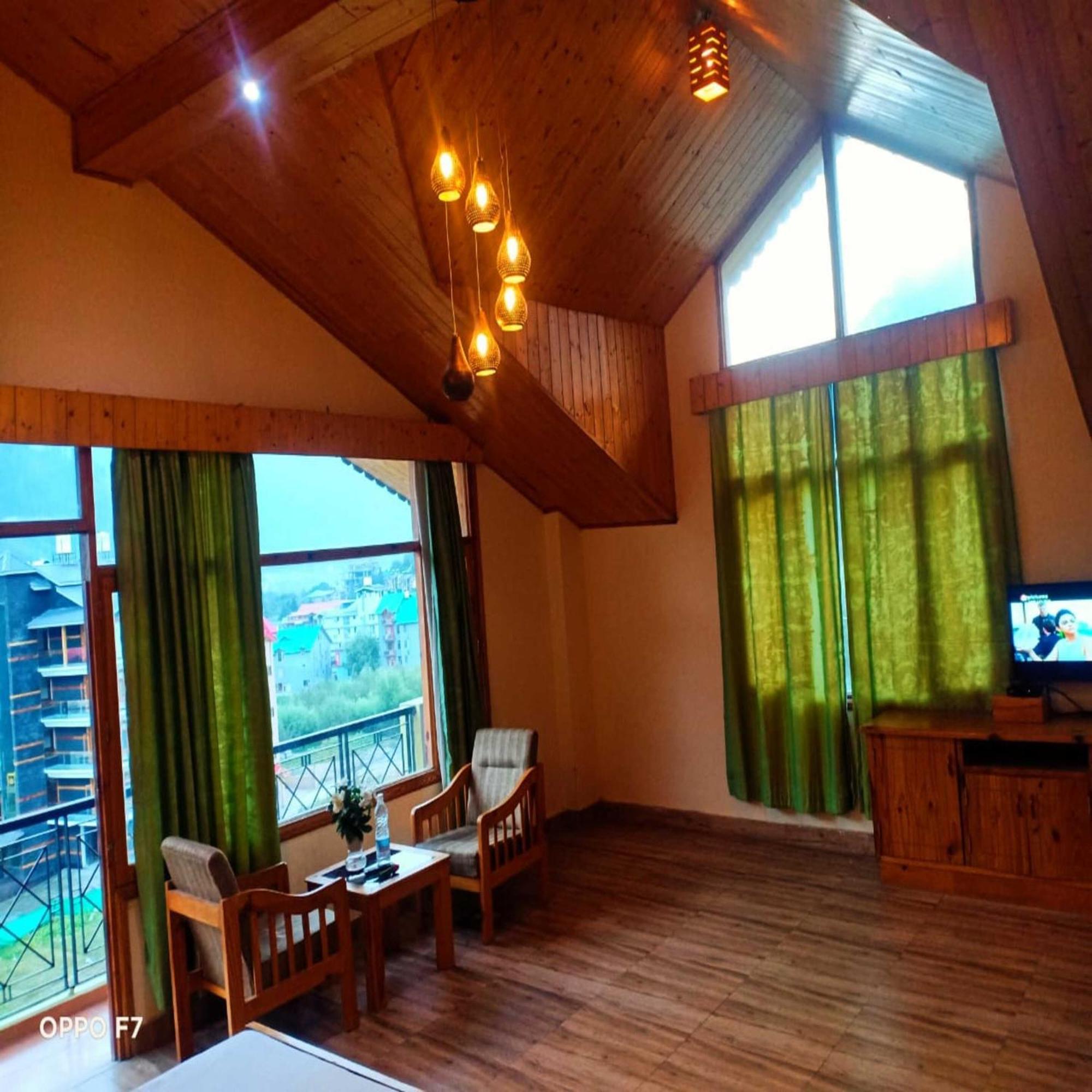 Hotel Jamla Inn Манали Экстерьер фото