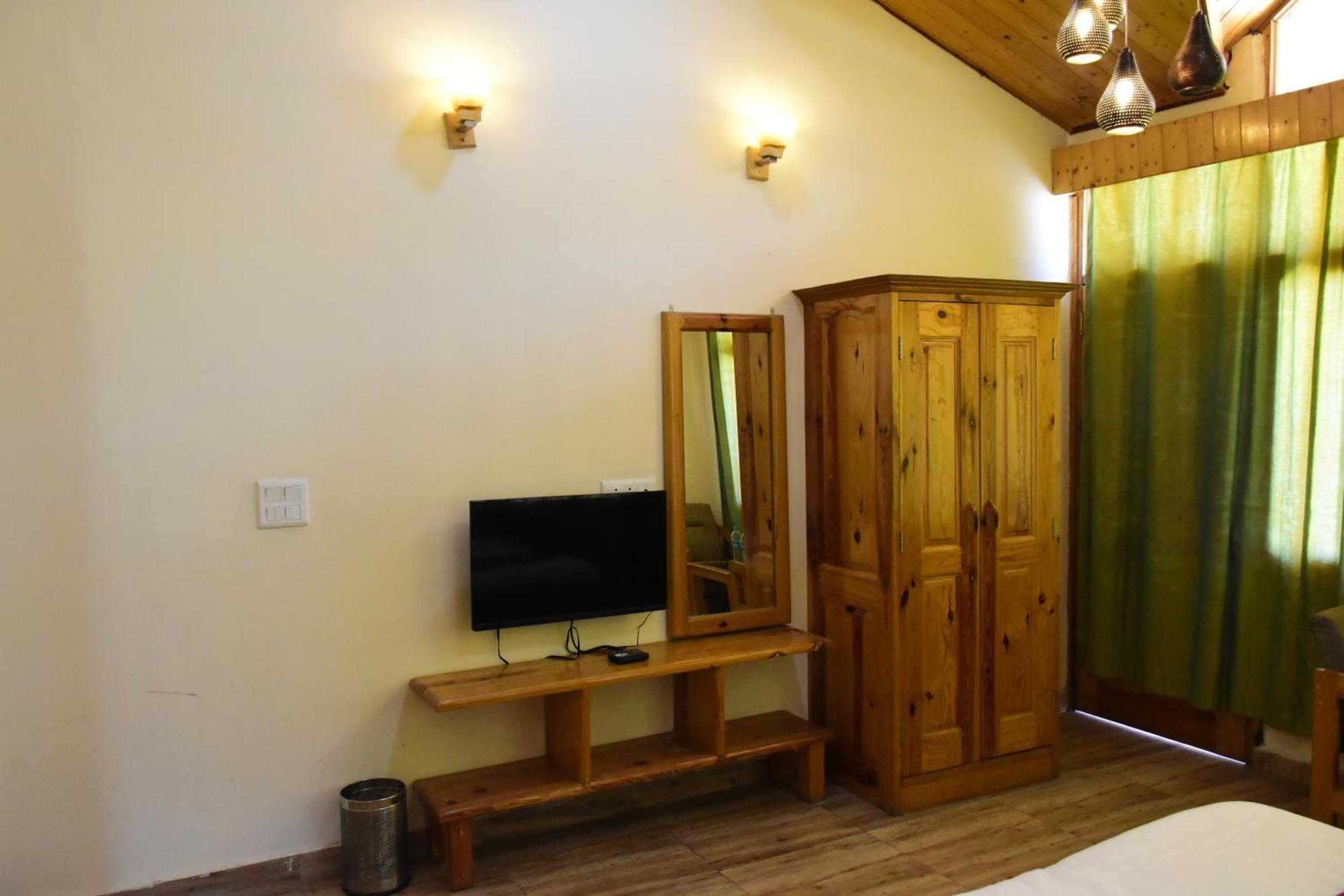 Hotel Jamla Inn Манали Экстерьер фото