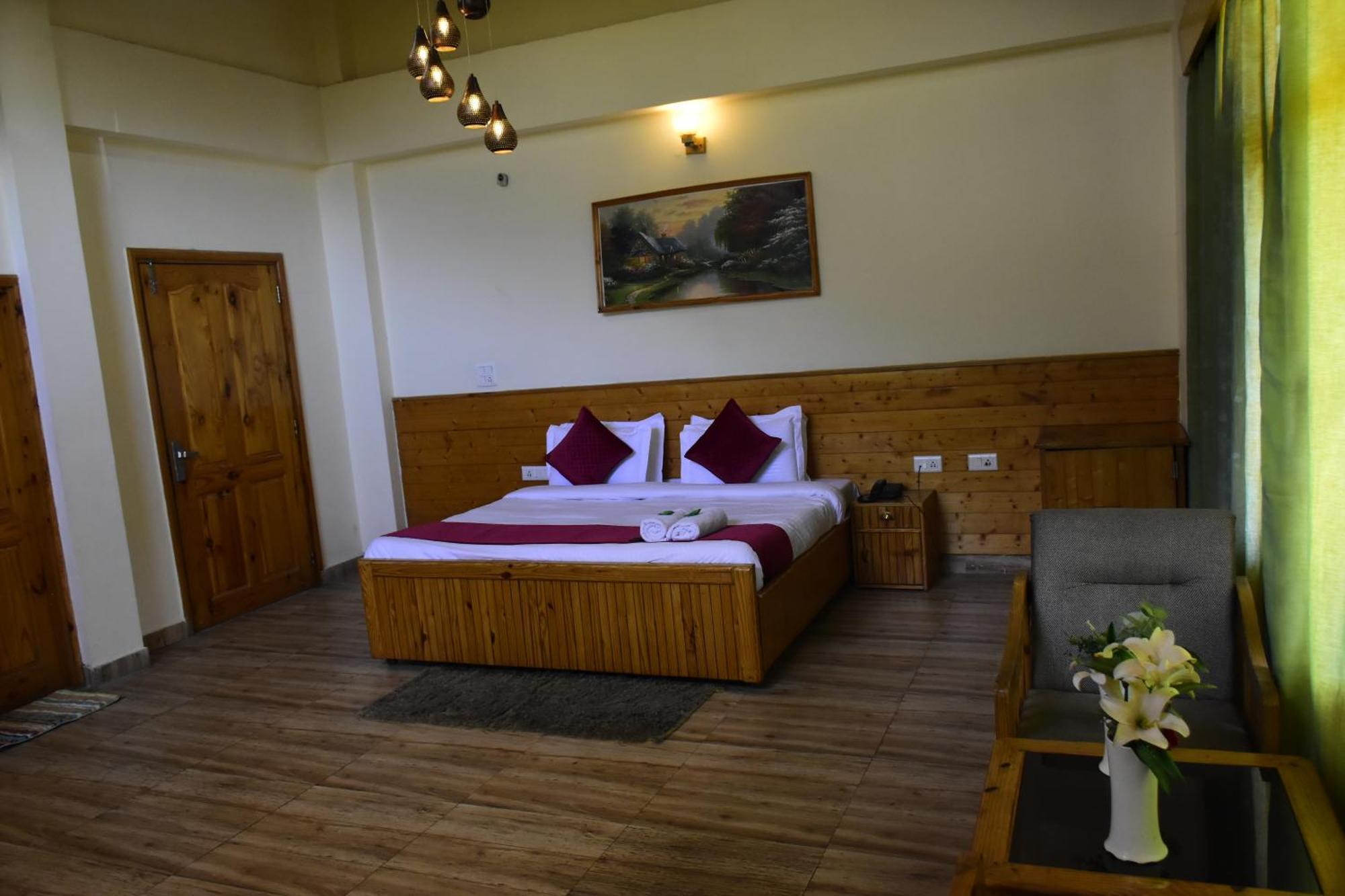 Hotel Jamla Inn Манали Экстерьер фото